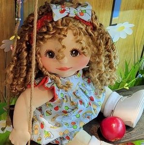 Meet your Posher, Carolyn